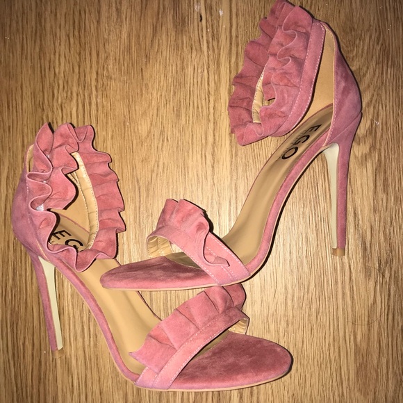 Shoes - Pink high-heeled sandals BNWOT
